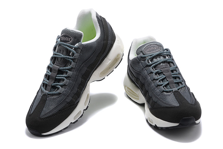 Men's Nike Air Max 95 Neon Shoes