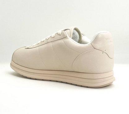 Men's Louis Vuitton BUTTERSOFT Beige Sneakers
