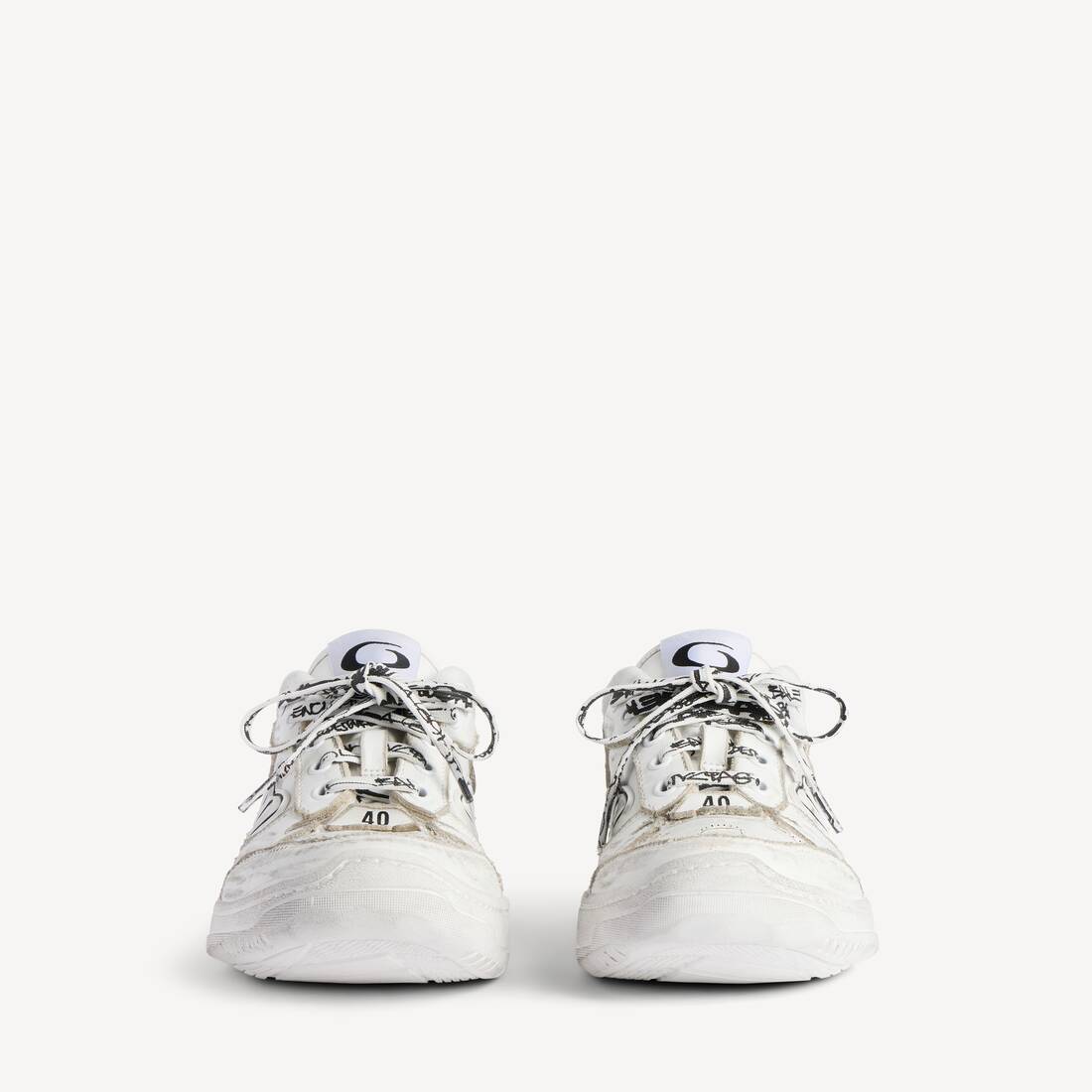 Men' Balenciaga Hamptons Worn-out Trainers White Sneaker