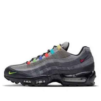 Men's Nike Air Max 95 Evolution of Icons Shoes