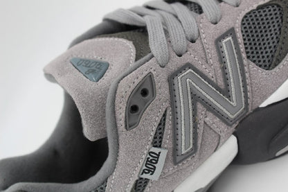 Men's New Balance 9060 'Gray Black' Shoes
