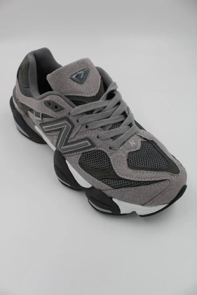 Men's New Balance 9060 'Gray Black' Shoes