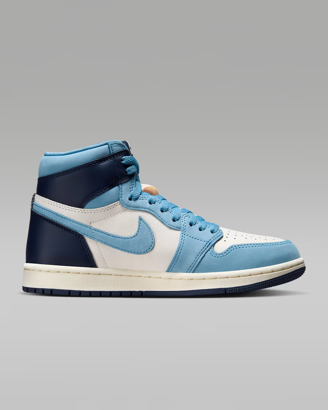 Men's Air Jordan 1 High 'First in Flight’ Shoes