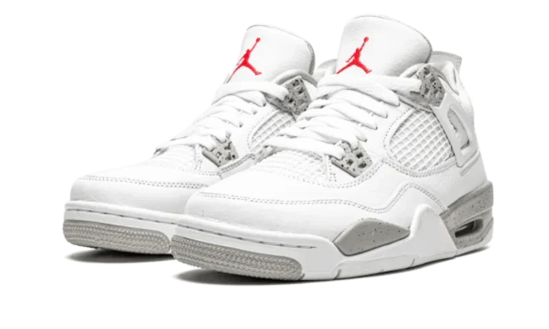 Men's Nike Air Jordan 4 Thunder Shoes