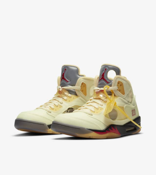 Men's OFF-WHITE x Air Jordan 5 'Sail' Shoes