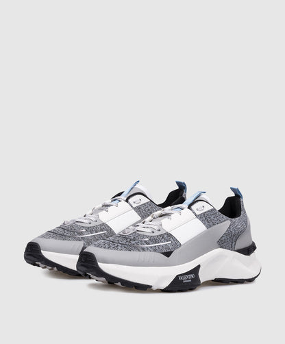Men's Valentino Garavani Baskets True Act Gray Sneakers