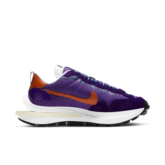 Men's Nike Vaporwaffle Sacai Dark Iris Shoes
