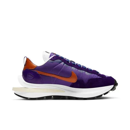 Men's Nike Vaporwaffle Sacai Dark Iris Shoes