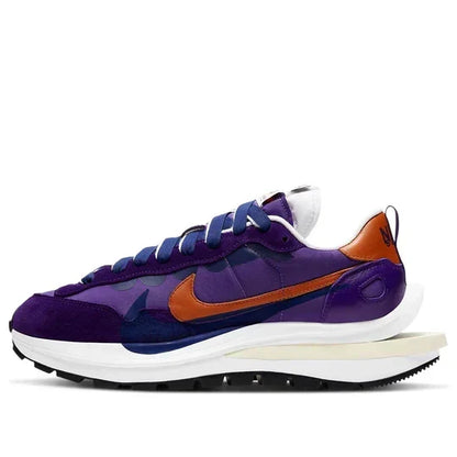 Men's Nike Vaporwaffle Sacai Dark Iris Shoes