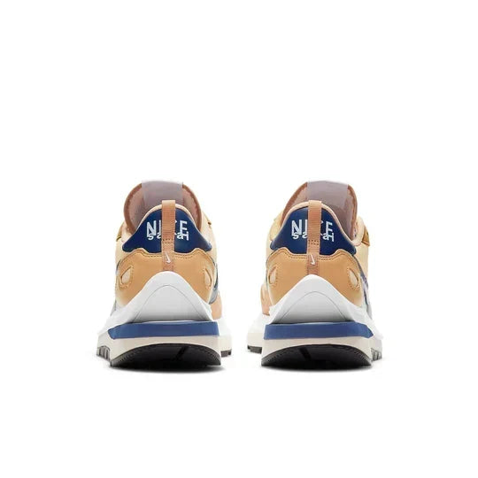 Men's Nike Vaporwaffle Sacai Sesame Blue Void Shoes