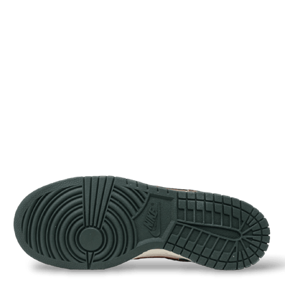 Men's Nike SB Dunk Low x Otomo Katsuhir Steamboy Boy OST Shoes