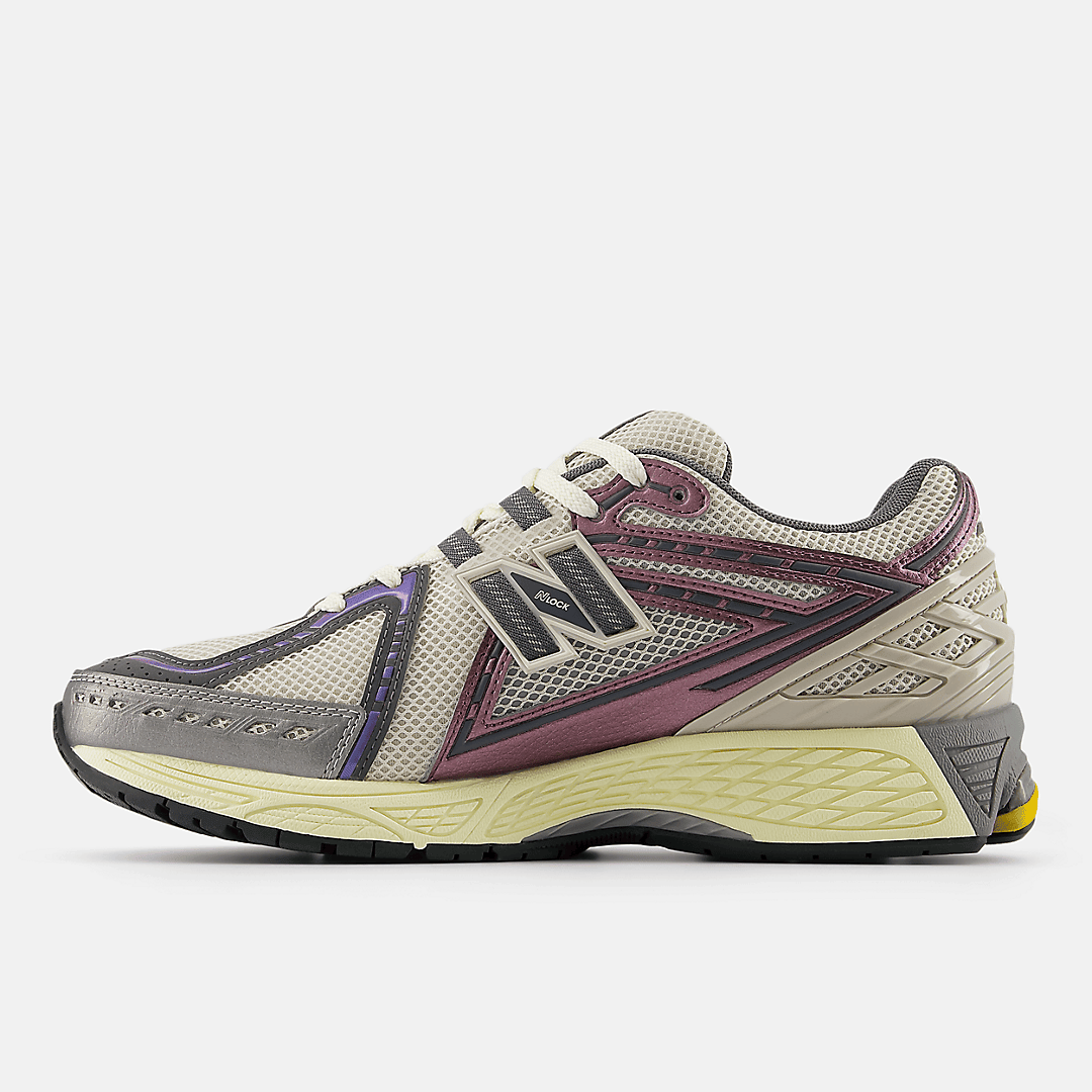 Men's New Balance 1906R 'Licorice' Shoes