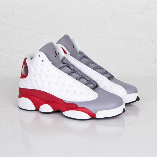 Men's Nike Air Jordan 13 Retro Grey Toe Shoes