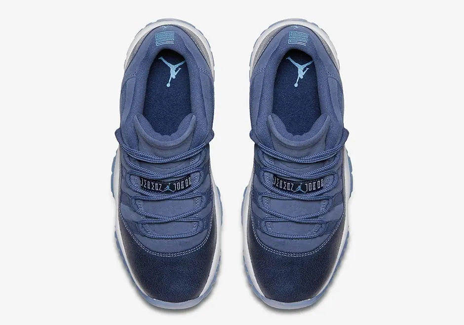 Men's Nike Air Jordan 11 Blue Moon Shoes