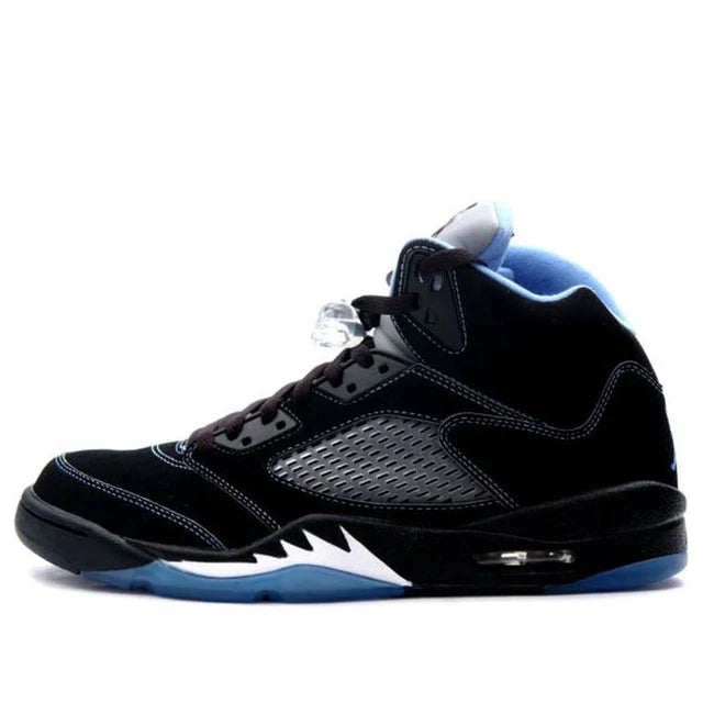 Men's Nike Air Jordan 5 Retro UNC Shoes