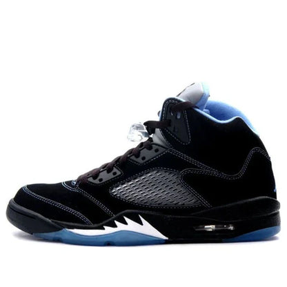 Men's Nike Air Jordan 5 Retro UNC Shoes