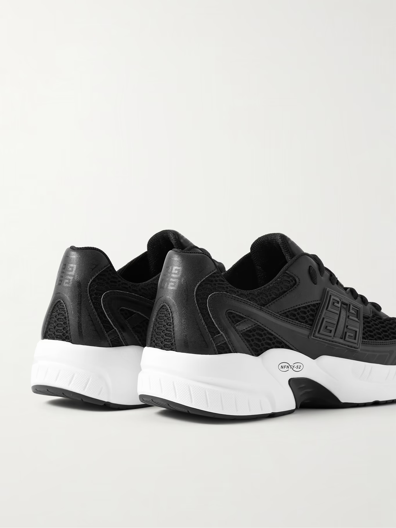 Men's Givenchy Baskets NFNTY-52 Black Sneakers