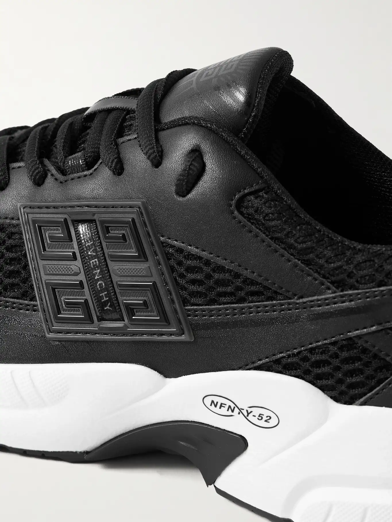 Men's Givenchy Baskets NFNTY-52 Black Sneakers